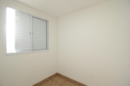 Quarto 2 de apartamento para alugar com 2 quartos, 38m² em Lapa de Baixo, São Paulo