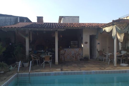 Área externa de casa à venda com 4 quartos, 360m² em Jardim Sulacap, Rio de Janeiro