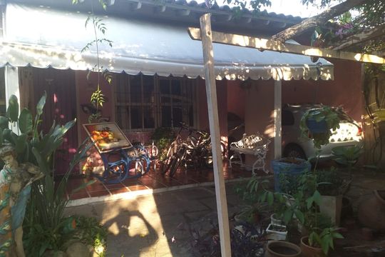 Área externa de casa à venda com 4 quartos, 360m² em Jardim Sulacap, Rio de Janeiro