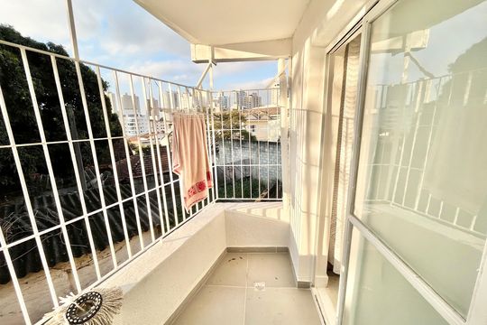 Varanda de casa para alugar com 7 quartos, 379m² em Lauzane Paulista, São Paulo