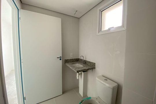 Banheiro de apartamento à venda com 1 quarto, 42m² em Vila da Saúde, São Paulo