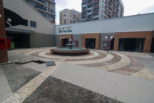 Área comum-Jardim de kitnet/studio à venda com 1 quarto, 23m² em Cidade Baixa, Porto Alegre