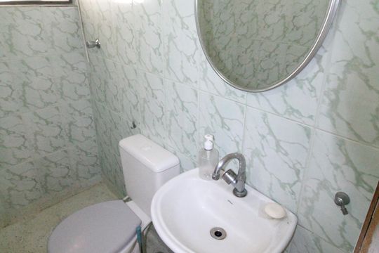 Banheiro 2 de casa para alugar com 3 quartos, 300m² em Bosque dos Eucaliptos, São José dos Campos
