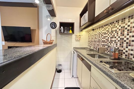 Cozinha  de apartamento para alugar com 1 quarto, 59m² em Centro, Florianópolis