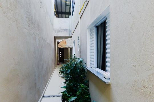 Entrada Social  de casa para alugar com 1 quarto, 106m² em Água Chata, Guarulhos