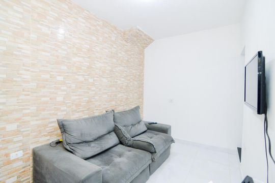 Sala de casa para alugar com 1 quarto, 106m² em Água Chata, Guarulhos