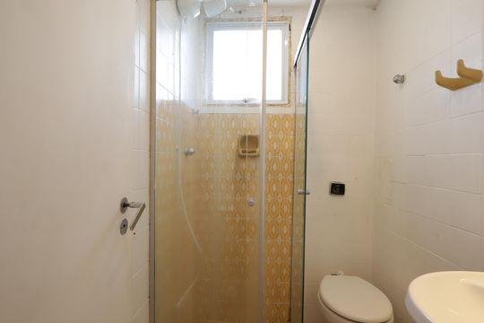 Banheiro de apartamento para alugar com 1 quarto, 40m² em Vila Andrade, São Paulo