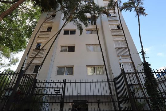 Fachada de apartamento para alugar com 1 quarto, 40m² em Vila Andrade, São Paulo