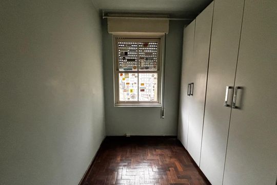 Quarto 1 de apartamento à venda com 2 quartos, 74m² em Centro Histórico, Porto Alegre