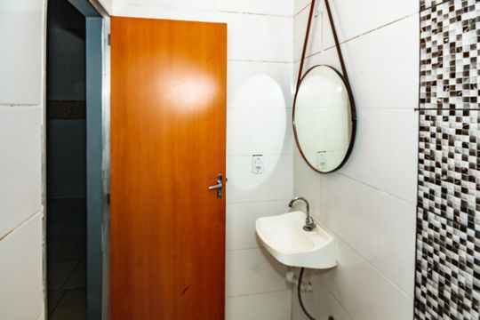 Casa à venda com 2 quartos, 60m² em Conjunto California, Belo Horizonte