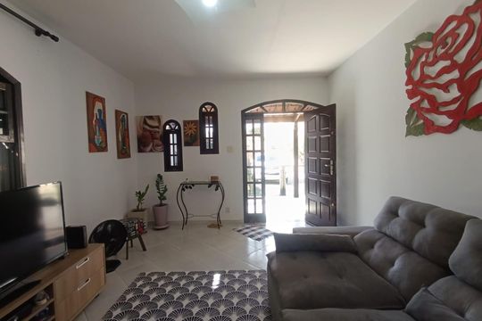 Sala de casa para alugar com 2 quartos, 120m² em Vila Dagmar, Belford Roxo