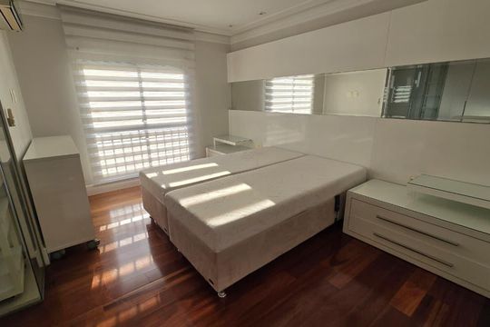 Quarto de apartamento à venda com 3 quartos, 169m² em Jardim, Santo André