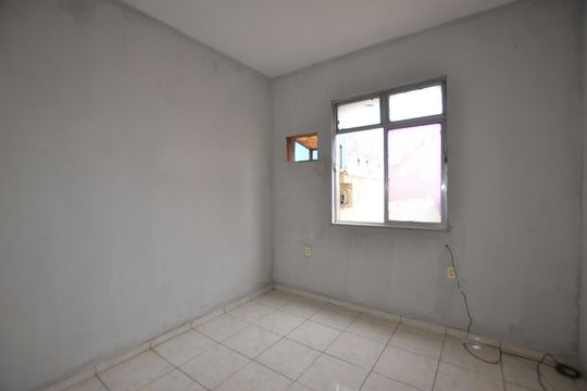 Quarto 1 de apartamento para alugar com 2 quartos, 50m² em Vaz Lobo, Rio de Janeiro