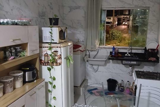 Cozinha de apartamento para alugar com 2 quartos, 56m² em Conjunto 29, Brasília