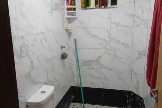Banheiro de apartamento para alugar com 2 quartos, 56m² em Conjunto 29, Brasília