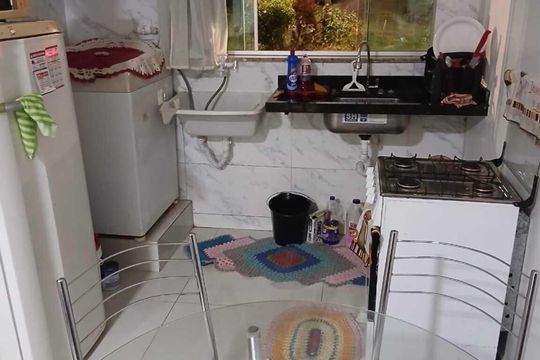 Cozinha de apartamento para alugar com 2 quartos, 56m² em Conjunto 29, Brasília