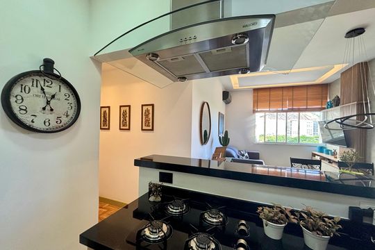 Cozinha de apartamento à venda com 2 quartos, 72m² em Lagoa, Rio de Janeiro