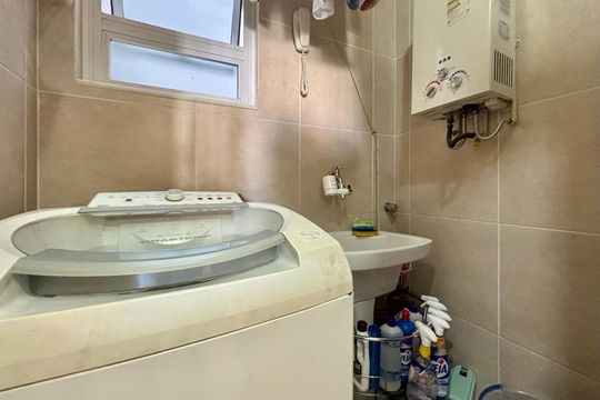 Área de serviço de apartamento à venda com 2 quartos, 72m² em Lagoa, Rio de Janeiro
