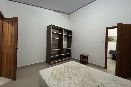 Suíte 1 de apartamento para alugar com 2 quartos, 150m² em Lagoa da Conceição, Florianópolis