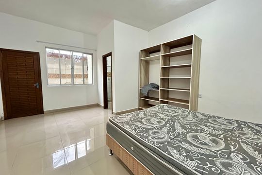 Suíte 1 de casa de condomínio para alugar com 2 quartos, 149m² em Lagoa da Conceição, Florianópolis