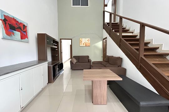 Casa de Condomínio para alugar com 2 quartos, 149m² em Lagoa da Conceição, Florianópolis