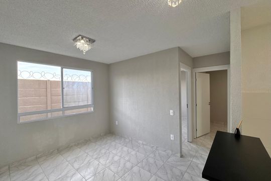 Sala de apartamento à venda com 2 quartos, 43m² em Vargem Pequena, Rio de Janeiro