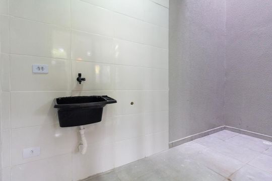 Área de Serviço de casa à venda com 3 quartos, 80m² em Vila Paranagua, São Paulo