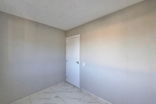 Quarto 1 de apartamento à venda com 2 quartos, 43m² em Vargem Pequena, Rio de Janeiro