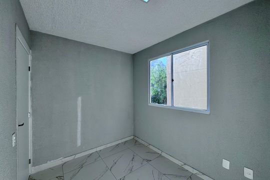 Quarto 2 de apartamento à venda com 2 quartos, 43m² em Vargem Pequena, Rio de Janeiro