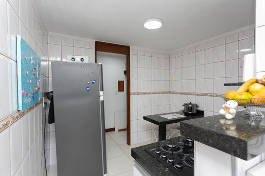 Cozinha  de apartamento à venda com 3 quartos, 56m² em Cidade Antônio Estevão de Carvalho, São Paulo