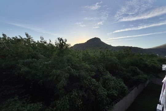 Vista da Sala - Cozinha de apartamento à venda com 2 quartos, 43m² em Vargem Pequena, Rio de Janeiro