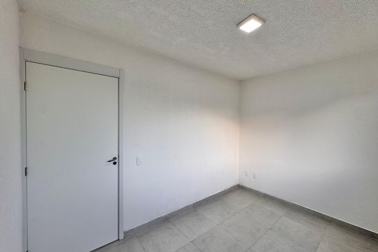 Quarto 1 de apartamento à venda com 2 quartos, 43m² em Vargem Pequena, Rio de Janeiro