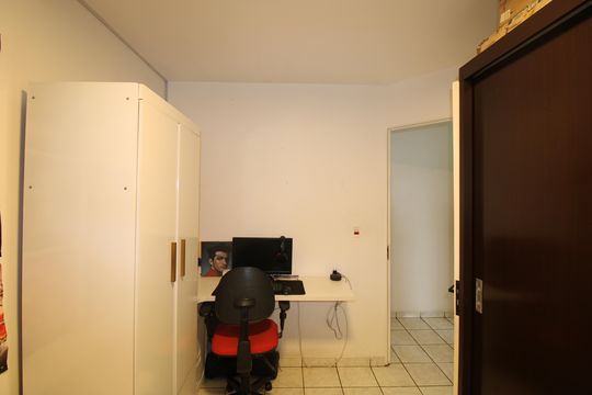 Quarto 1 de apartamento à venda com 2 quartos, 52m² em Guaianases, São Paulo