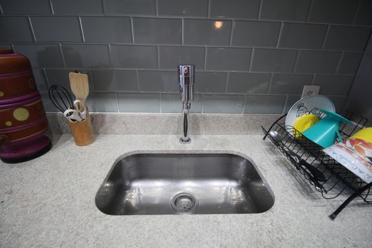 Cozinha de apartamento para alugar com 2 quartos, 73m² em Jardim Caboré, São Paulo
