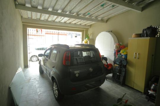 Garagem  de casa à venda com 2 quartos, 102m² em Parque Terra Nova Ii, São Bernardo do Campo