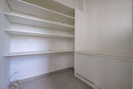 Despensa de apartamento para alugar com 2 quartos, 138m² em Jardim Paulista, São Paulo