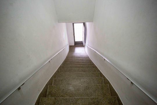 Escada de apartamento para alugar com 1 quarto, 48m² em Vila do Encontro, São Paulo