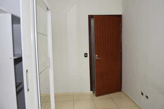 Quarto de casa para alugar com 2 quartos, 160m² em Jardim Independência, Embu das Artes