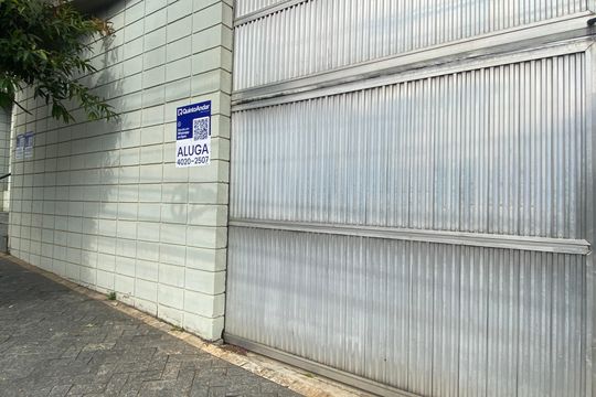 Fachada do Prédio de apartamento para alugar com 2 quartos, 65m² em Vila Osasco, Osasco