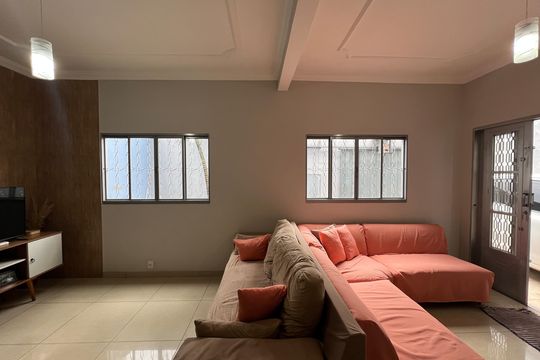Sala de casa à venda com 3 quartos, 280m² em Céu Azul, Belo Horizonte