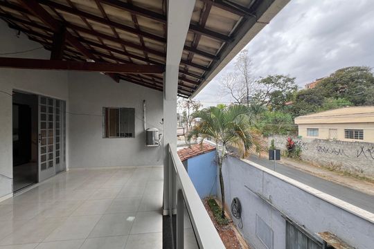 Vista da Sacada de casa à venda com 3 quartos, 280m² em Céu Azul, Belo Horizonte