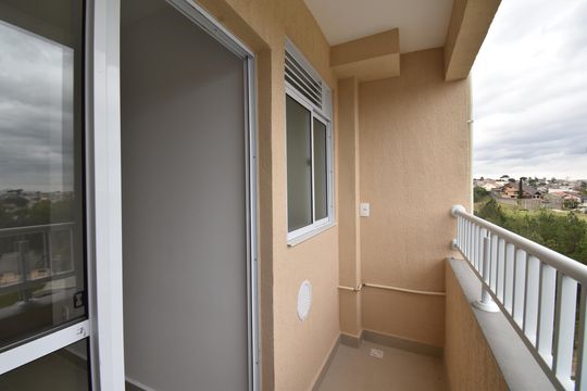 Varanda de apartamento para alugar com 2 quartos, 47m² em Bairro Alto, Curitiba