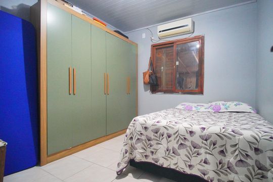 Quarto 2 de casa à venda com 2 quartos, 120m² em Santos Dumont, São Leopoldo