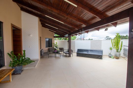 Casa de Condomínio à venda com 4 quartos, 250m² em Colônia Agrícola Samambaia, Brasília