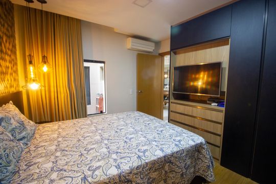 Casa de Condomínio à venda com 4 quartos, 250m² em Colônia Agrícola Samambaia, Brasília