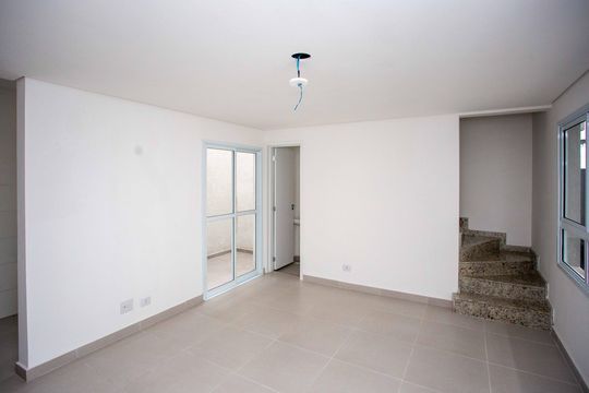 Casa para alugar com 2 quartos, 98m² em Centro, Diadema