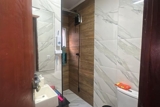 Banheiro da Suíte de casa à venda com 3 quartos, 140m² em Parque Santana, Barueri