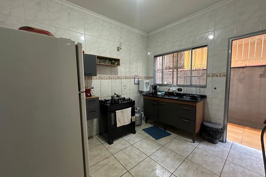 Cozinha de casa à venda com 3 quartos, 140m² em Parque Santana, Barueri