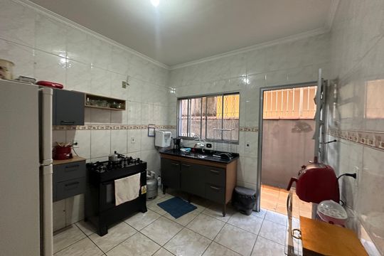 Cozinha de casa à venda com 3 quartos, 140m² em Parque Santana, Barueri