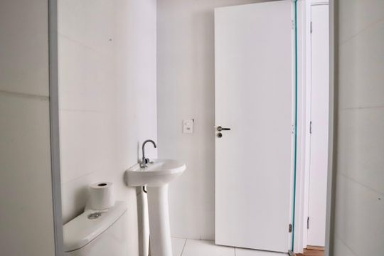 Banheiro de apartamento à venda com 1 quarto, 40m² em Brás, São Paulo